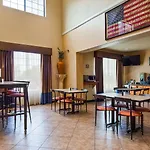 Best Western Windsor Pointe Hotel&Suites - AT&T Center